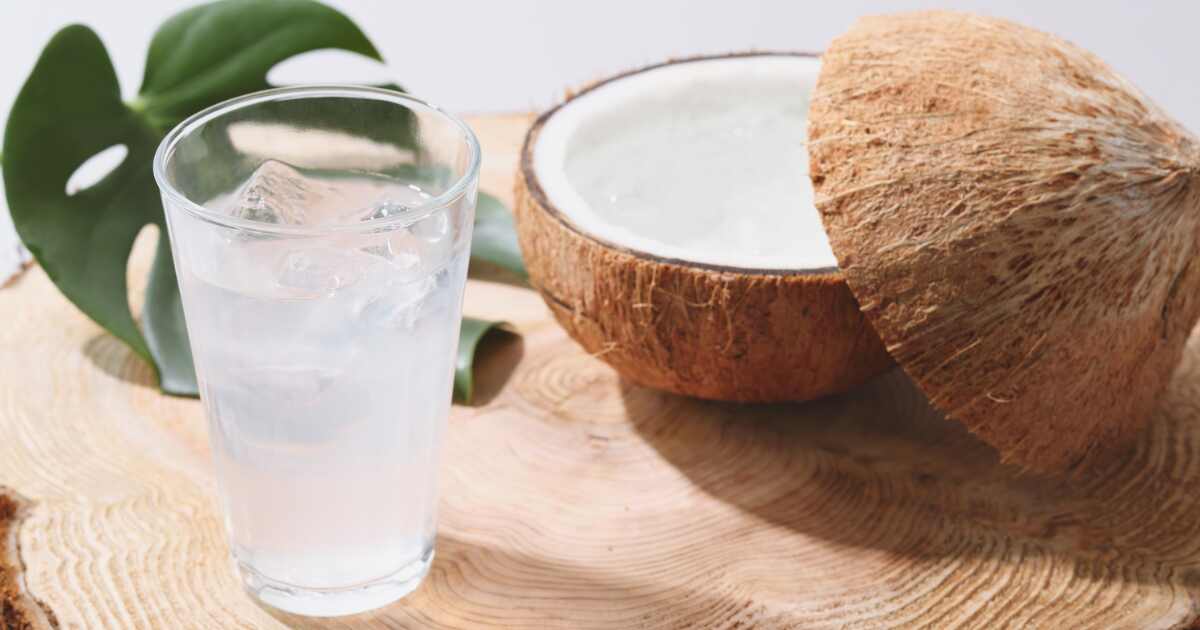How Coconut Water Benefits Your Health, Skin, and Digestion!